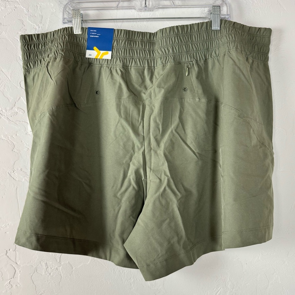 Old Navy Shorts High Waisted StretchTech Solid Dark Green Olive‎ Stone Wall - Picture 2 of 8